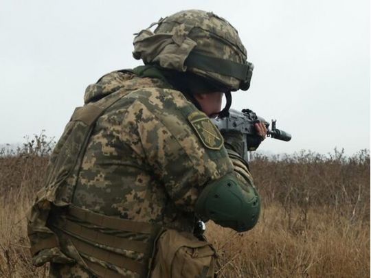 Загострення на Донбасі: поранені десять бійців ВСУ, ворог 18 разів протягом доби порушив режим припинення вогню