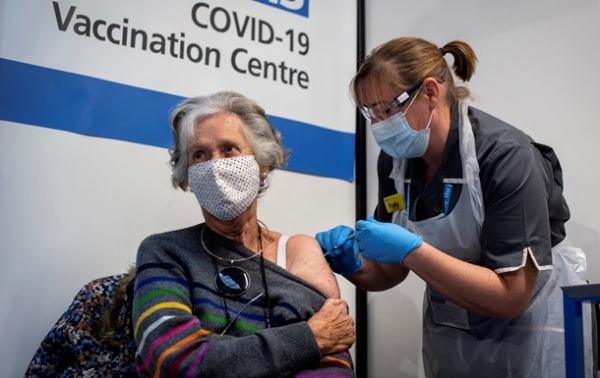 В Украине планируют ввести обязательную вакцинациюСюжет