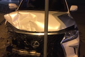 На большой скорости врезался в три авто: на Пересыпи произошло ДТП с пострадавшими