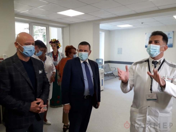 Больница на Малиновского открыла отделение экстренной помощи 