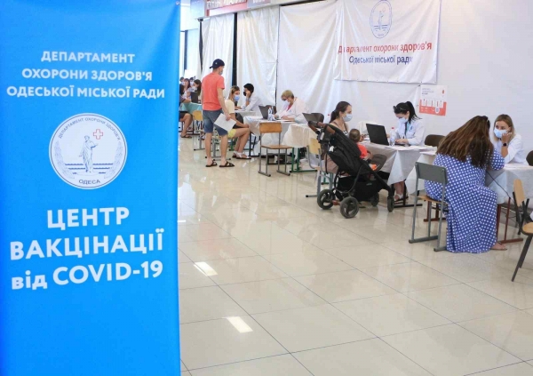 Вакцинация от коронавируса: в Одессе на выходных будут работать 10 пунктов, доступны 3 вакцины