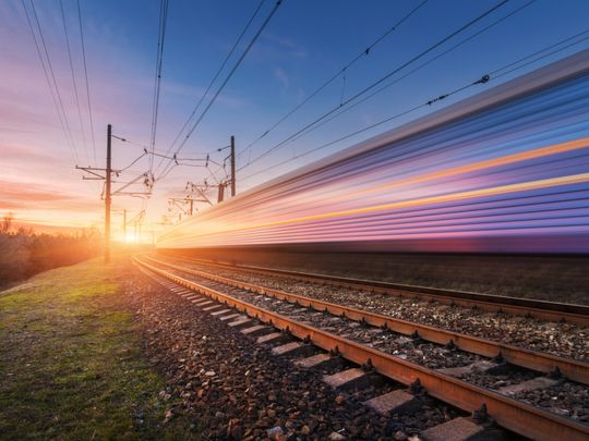 «Велике будівництво» Зеленського скоротить час на поїзді з Маріуполя до Харкова на 6 годин