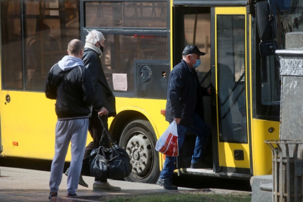 
                                                                        Нарушение карантина в общественном транспорте: суд отменил 17 тыс. грн штрафа для водителя автобуса
                                                                                                                                                                                                                    