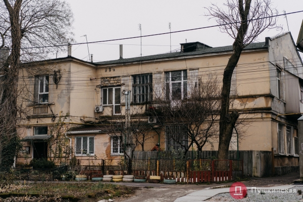 Нетуристическая Одесса, часть 6: прошлое и депрессивное настоящее Дальних Мельниц