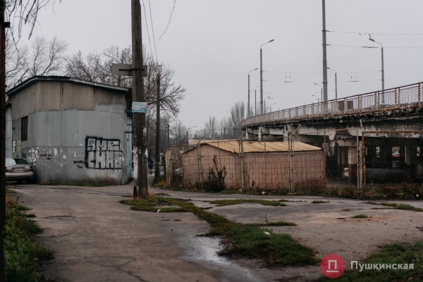 Нетуристическая Одесса, часть 6: прошлое и депрессивное настоящее Дальних Мельниц
