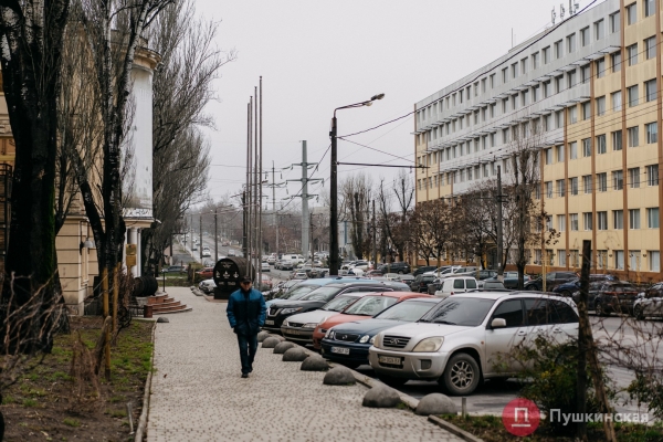 Нетуристическая Одесса, часть 6: прошлое и депрессивное настоящее Дальних Мельниц