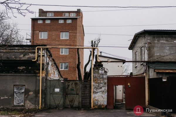 Нетуристическая Одесса, часть 6: прошлое и депрессивное настоящее Дальних Мельниц