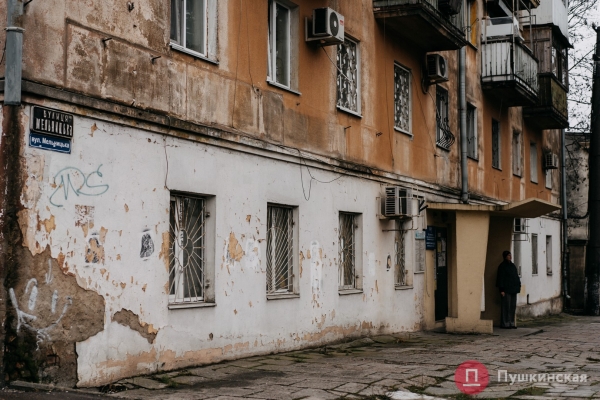 Нетуристическая Одесса, часть 6: прошлое и депрессивное настоящее Дальних Мельниц