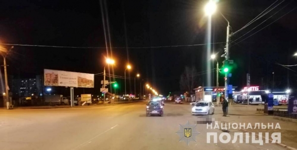 Водитель грузовика задавил женщину на Посёлке Котовского и скрылся 