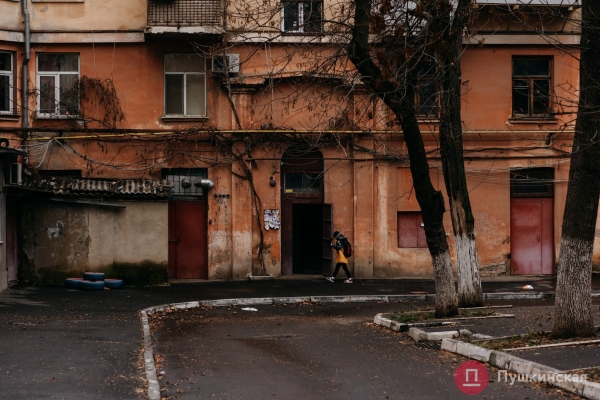Нетуристическая Одесса, часть 6: прошлое и депрессивное настоящее Дальних Мельниц