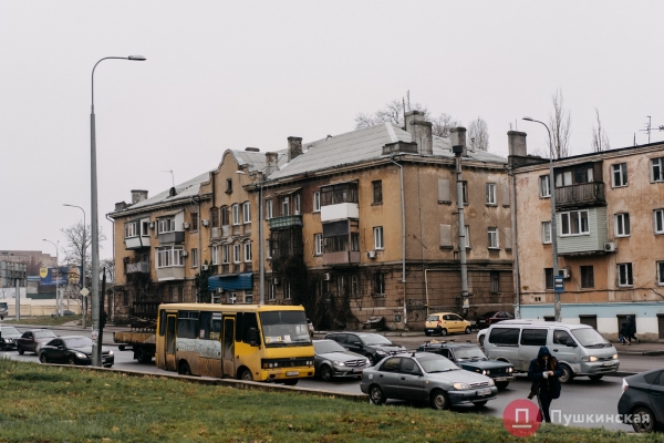 Нетуристическая Одесса, часть 6: прошлое и депрессивное настоящее Дальних Мельниц