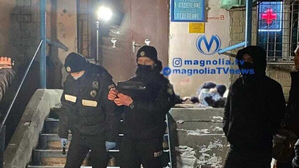 В Киеве на крыльце больницы застрелился мужчина