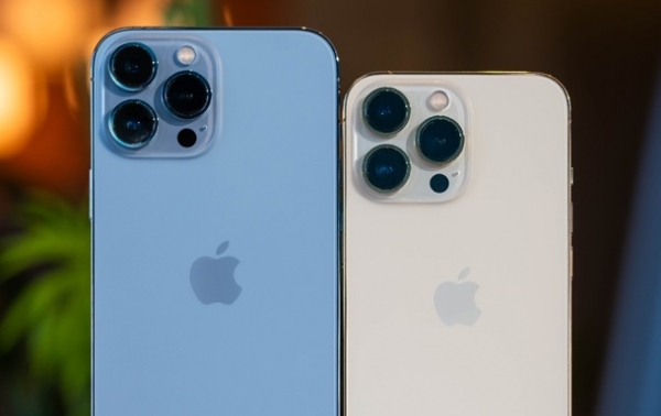 Даруйте коханим AppleРеклама