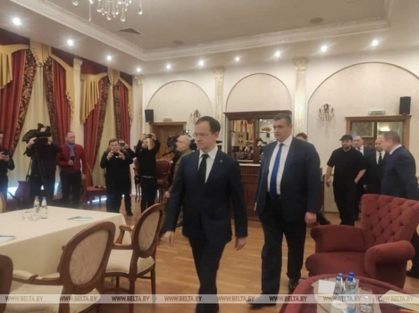 В Белоруссии идут украино-российские переговоры
