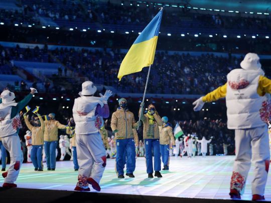 Донька футболіста з прапором України та Путін, який задрімав: у Пекіні яскраво відкрили зимову Олімпіаду