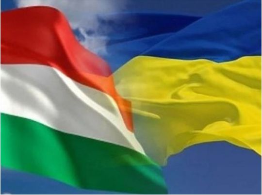 Нелегкий шлях до&nbsp;НАТО: Угорщина вставила ще&nbsp;одну палицю в&nbsp;колесо України