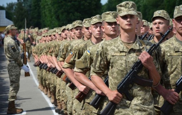 В Минобороны объяснили, когда отменят призыв, и сколько будут служить контрактники