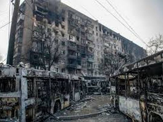 «Змушують дітей писати на зошитах Маріуполь, Ростовська область»: рашисти «кошмарять» українських школярів