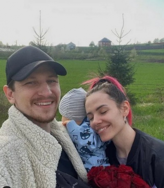 «Сльози рікою»: MamaRika вперше показала свого сина у пронизливому кліпі про матерів і дітей під час війни