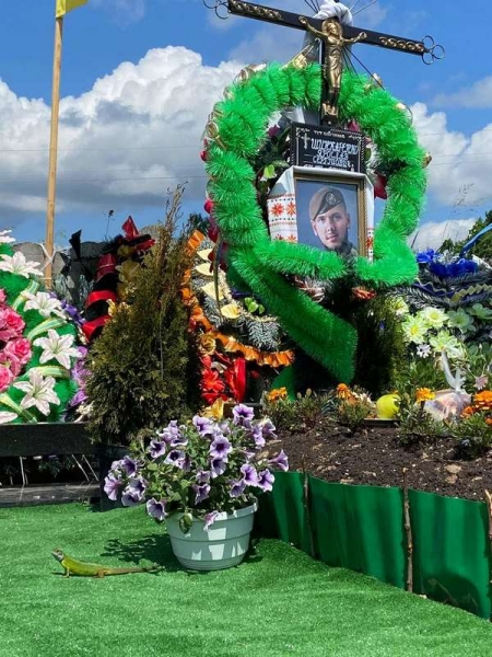 «Завдяки його мужності уникнули більшого числа жертв»: українці просять надати звання «Герой України» 22-річному розвіднику посмертно