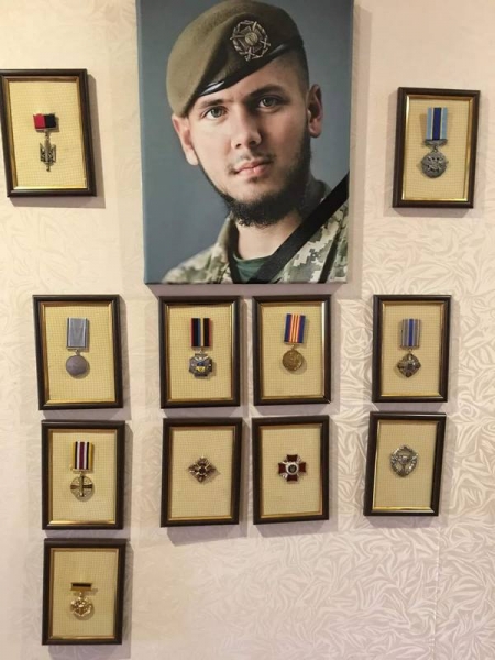 «Завдяки його мужності уникнули більшого числа жертв»: українці просять надати звання «Герой України» 22-річному розвіднику посмертно