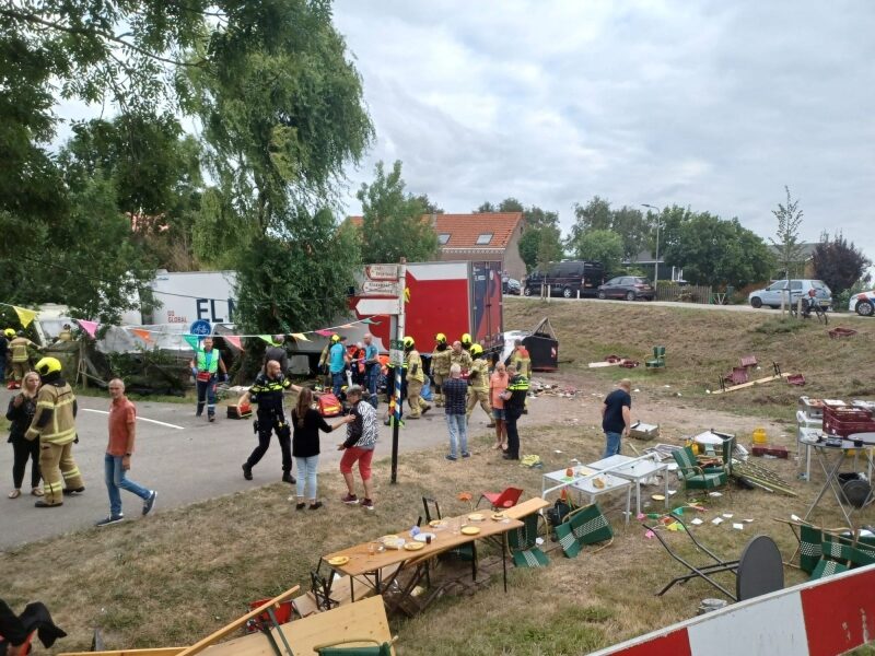 В&nbsp;Нідерландах водій вантажівки в&rsquo;їхав у&nbsp;натовп людей: є&nbsp;загиблі (фото, відео)
