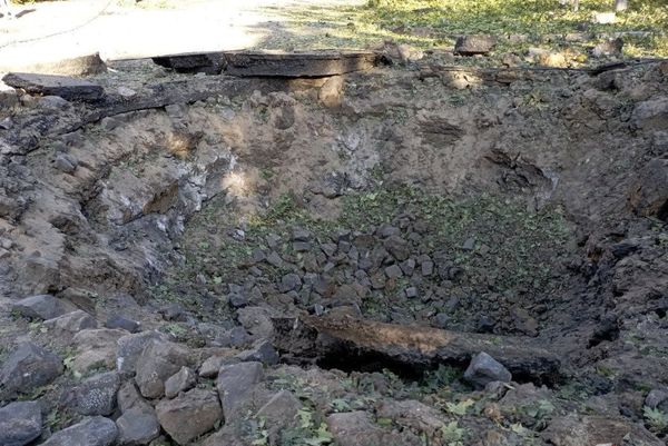 Ворог вдарив по Миколаєву: постраждали медустанови та житлові будинки (відео, фото)