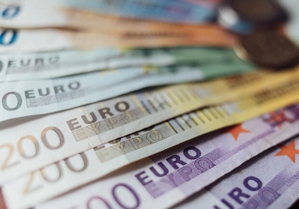 Курс валют в Украине 30 ноября 2022 года: сколько стоит доллар и евро