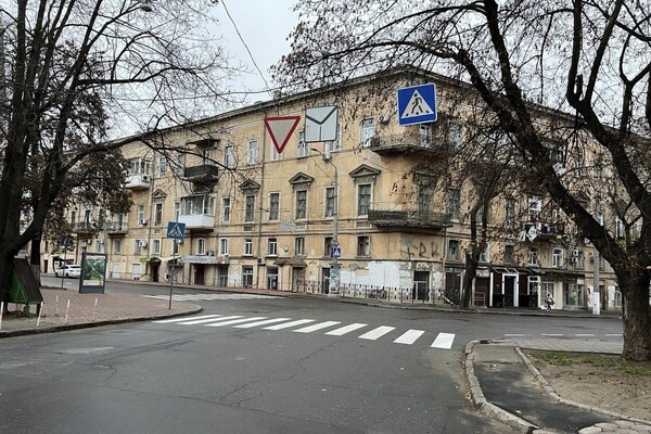 В центре Одессы появились велодорожка и дорожная разметка
