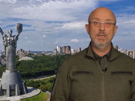Зеленський мовчить: стало відомо, чому Рада не звільняє Резнікова