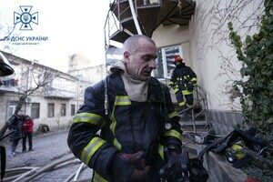 В Одессе горел мини-отель: есть пострадавший