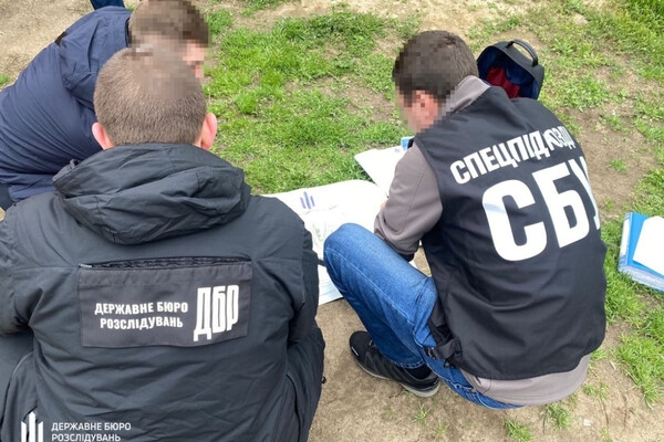 В Одесской области полицейский попался на взятке и пытался сбежать
