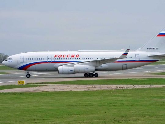 Російських дипломатів, підозрюваних у шпигунстві, із ФРН евакуювали на президентському літаку