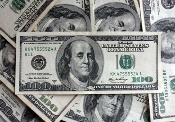 Курс валют в Украине 12 мая 2023: сколько стоит доллар и евро