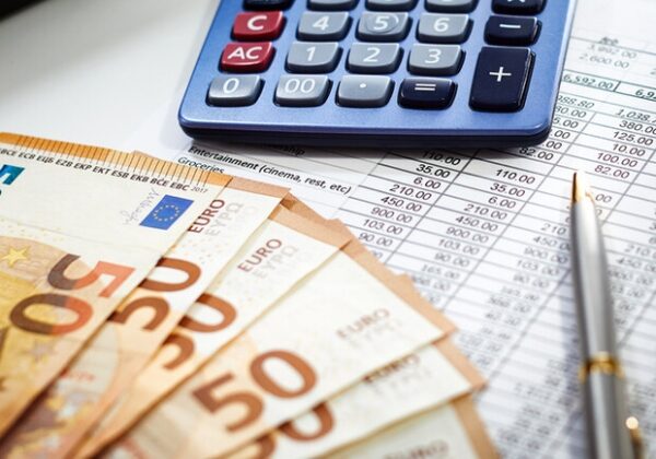 Курс валют в Украине: сколько стоит доллар и евро
