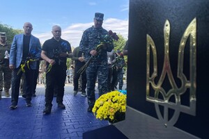 В День защитников и защитниц Украины в Одессе почтили память погибших Героев