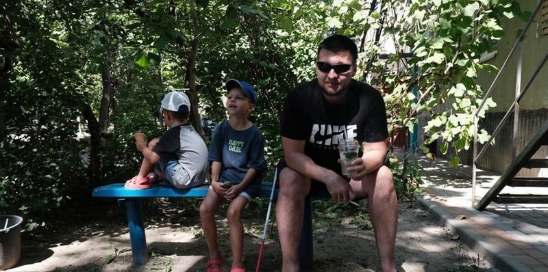 «Мрію не тільки відчути, але й побачити, як ростуть мої діти»: історія військового з Київщини, який втратив на війні зір