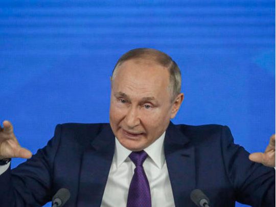 Залишитися при владі: путін незабаром оголосить про готовність до переобрання