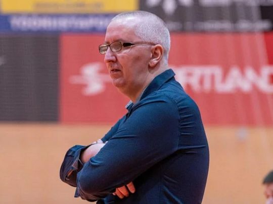 &laquo;Живи довго, тезка&raquo;: клуб-чемпіон звільнив головного тренера, який привітав путіна з&nbsp;днем народження (фото)