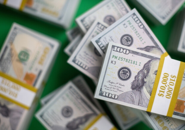 Курс валют в Украине 17 ноября 2023: сколько стоит доллар и евро