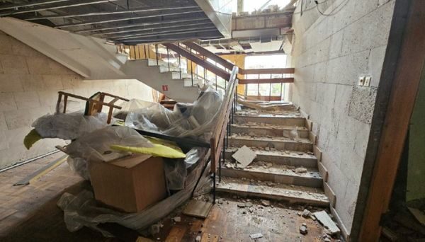 Херсон знову під вогнем окупантів: влучили по&nbsp;обласній бібліотеці