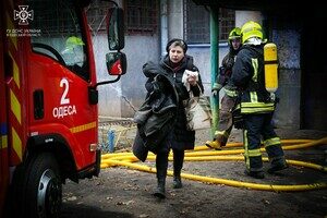 На Семинарской тушили пожар в многоэтажке