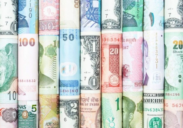 Курс валют в Украине 26 февраля 2024: сколько стоит доллар и евро