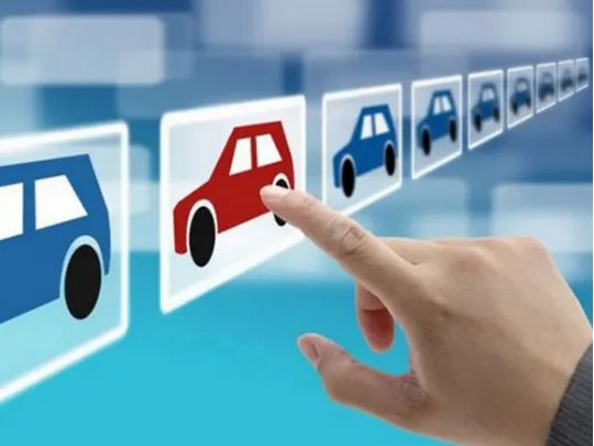 Чи потрібно при купівлі авто переоформляти страховий поліс: відповів адвокат