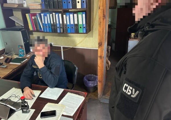 Инспектор Одесской таможни попался на коррупции 