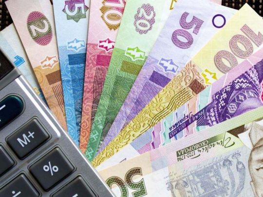Хто в Україні зможе отримати додаткову грошову допомогу: юристи пояснили