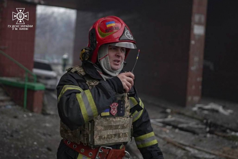 Промислове підприємство у Дрогобичі на Львівщині постраждало внаслідок ракетного удару (відео)