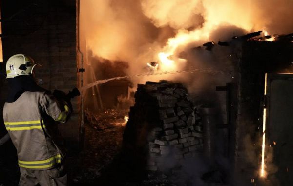Російський ворог вдарив з повітря по Україні: в Харкові загинули семеро людей, серед них — діти
