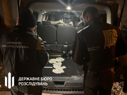 Списували форму та продавали через мережу: в Теробороні Києва виявлено махінації на мільйони гривень