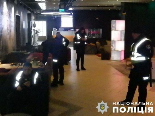 У&nbsp;центрі Києва сталася стрілянина у&nbsp;готелі: чоловік отримав поранення